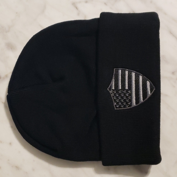 BLACKOUT FLAG BEANIE - Picture 1 of 2